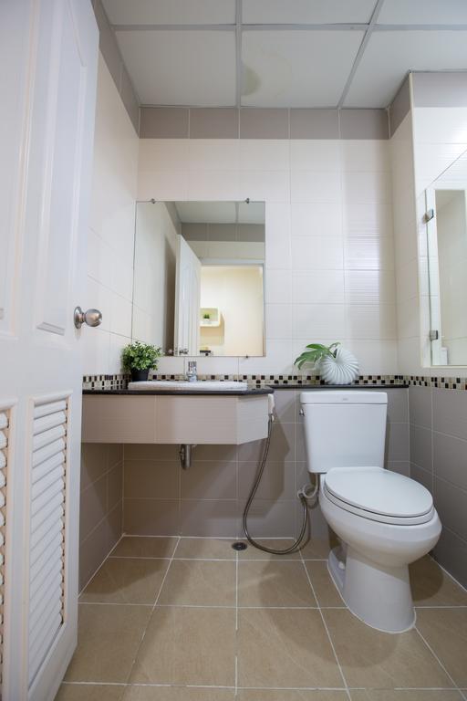 Central Place Serviced Apartment Chonburi Exterior foto